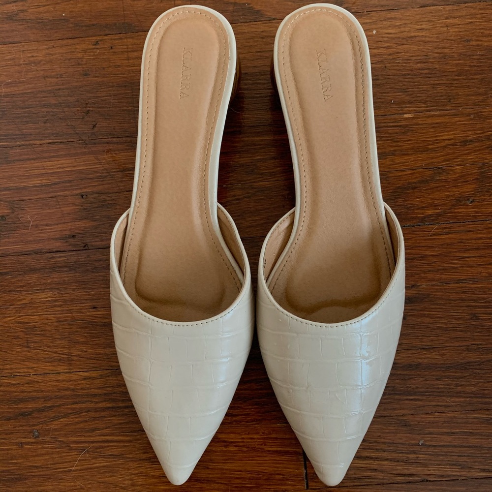 Wooden Pointed Heels